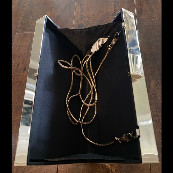 Clutch bag - Picture 3 of 3